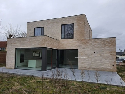 Nieuwbouw woning te huur in Rumbeke