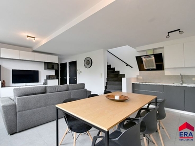 Prachtige penthouse te koop in Eeklo centrum!