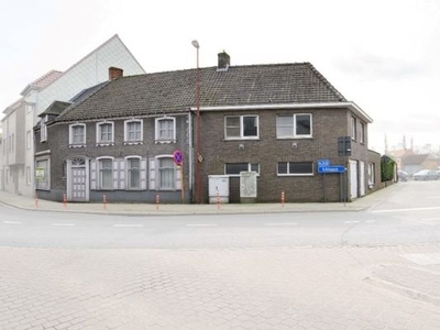 RENOVATIEPROJECT VOOR 3 WONINGEN | TOPLOCATIE