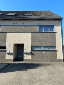 Sint-Jobstraat 20 0002, 3960 Bree, Maaseik