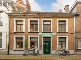 Unieke woning met potentieel in hartje Sint-Niklaas