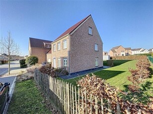 (populaire wijk van Petit Baulers) mooi huis met tuin, 3 sla