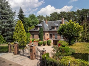 Villa te koop Maasmechelen