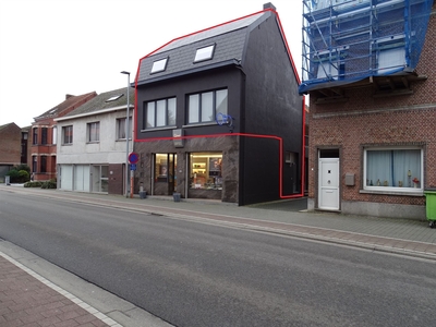 Ruim duplex appartement met 3 slaapkamers en terras