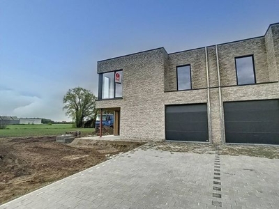 Project met 6 nieuwbouwwoningen in Zedelgem