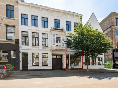 Commercieel gelijkvloers (83 m²) op toplocatie!