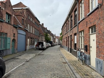 Gezellige woning van 2016 te koop in het centrum van Brugge