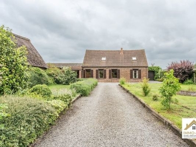 Op te frissen woning in landelijke omgeving