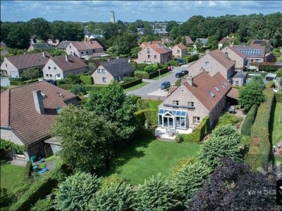 PERFECT ONDERHOUDEN VILLA MET PARKTUIN