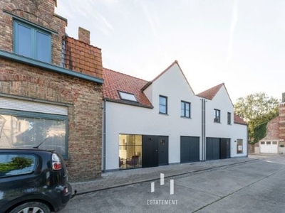 Rustig, zorgeloos en in stijl wonen onder de kerktoren in O