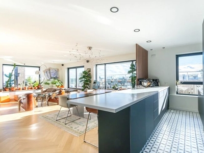 Wijk Montgoméry: Schitterend penthouse met 80m² terras!