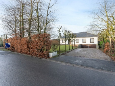 Villa te koop Roeselare