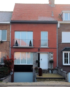 Ruime bel-etage in rustige buurt nabij station Mechelen