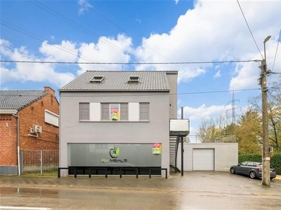 Zeer ruime woning met veel mogelijkheden in Hasselt