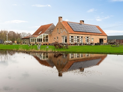 'de grote stenen hoeve' te Lier