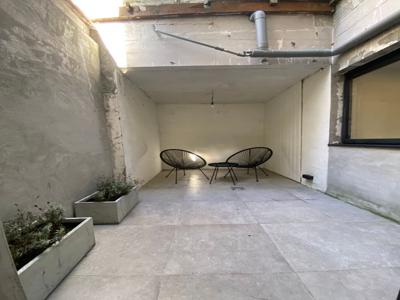 Moderne loft/studio met slaaphoek te Mariakerke