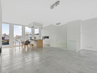 Schitterend duplex dakappartement mét terrassen én mogelijkh