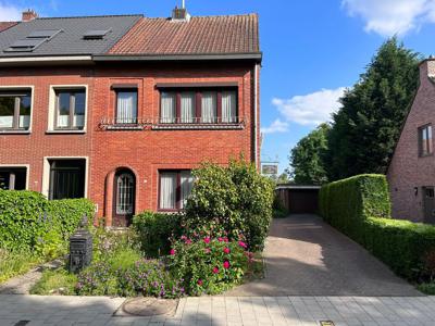 CHARMANTE woning, CENTRUM Edegem