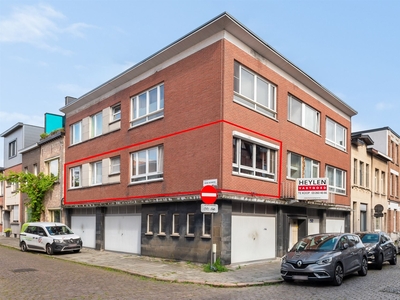 2-slaapkamerappartement met groot terras (48m²) vlakbij Te Boelaerpark!