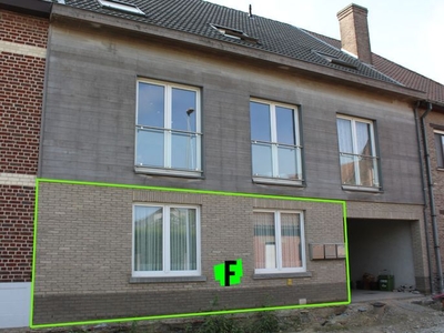 Gelijkvloers appartement met zonnig terras en autostaanplaa…