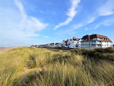 Wandeldijk: hoek appartement met Zuidgerichte tuin