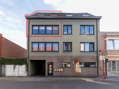 Duplex met twee slaapkamers en twee badkamers.