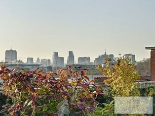 Penthouse entre le Château de Laeken et le Yacht Club