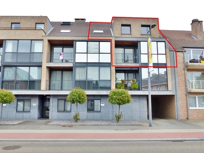 Zeer ruim duplex-appartement met 3 slpks. in Herk-de-Stad