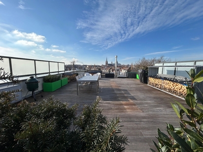 PENTHOUSE MET PRACHTIG PANORAMISCH DAKTERRAS