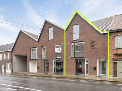 Nieuwbouwwoning te koop in centrum Outrijve