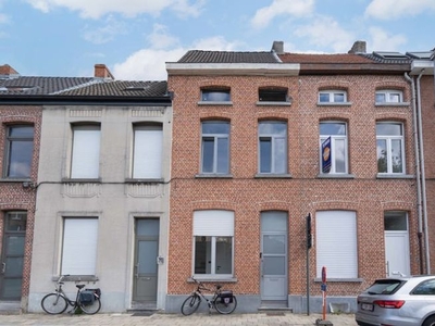 Prachtig gerenoveerde tweegevel woning te Mechelen