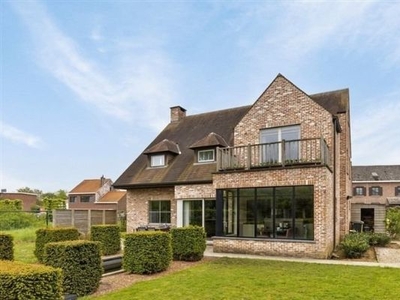 Recente villa met 3 slaapkamers te Everberg