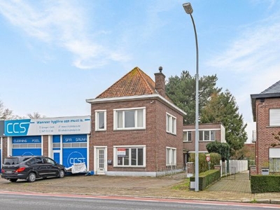 Steenweg 32, 9810 Eke