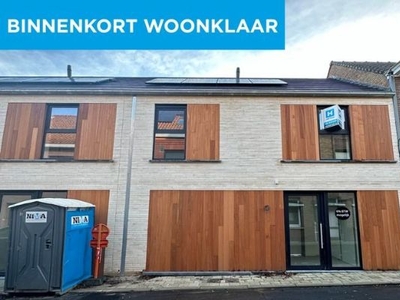 Volledig afgewerkte nieuwbouwwoning te Zwevegem