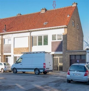 Woning met 4/5 slaapkamers, tuin + ruime garage