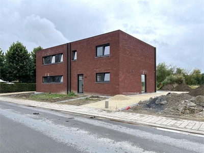 Nieuwbouw huis te huur in Kruisem