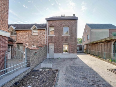 Te koop: Woning halfopen bebouwing met 1 slaapkamer en tu...