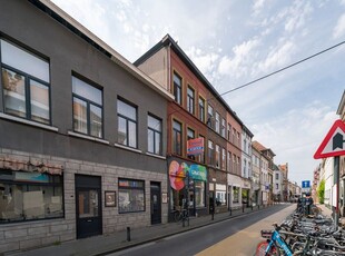 DAMPOORTSTRAAT, UNIEKE WINKEL, BUREEL of PRAKTIJK