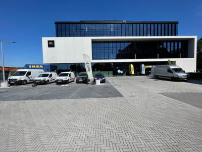 318 m² nieuwbouw kantoren aan Kortrijksesteenweg