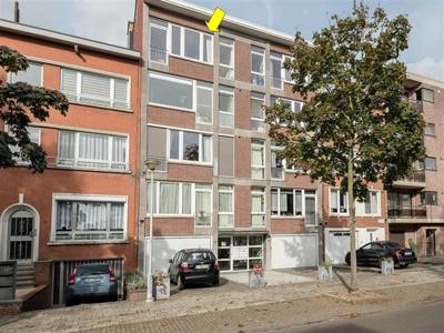 Aangenaam appartement met 2 slaapkamers en gemeenschappelijk