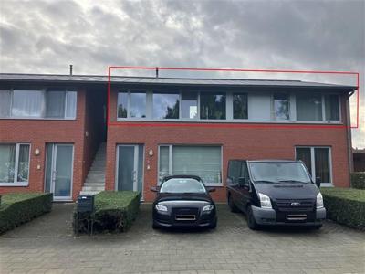 Gunstig gelegen appartement met 2 slpks., autostaanplaats en