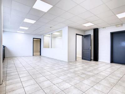 IMMO MDi - 87m2 de bureaux et 70m2 de stock