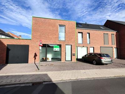 Kwalitatieve nieuwbouwwoning met 3 slaapkamers en garage op…