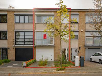 LOT 1 - AANGENAME BEL-ETAGEWONING