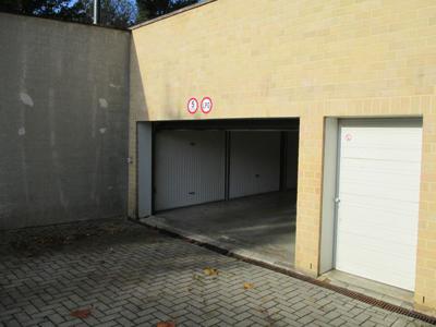 Parkeerplaats in ondergrondse parking