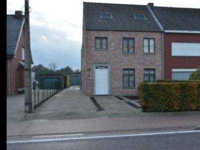 Prachtige duplex met 3 slaapkamers, terras en garage