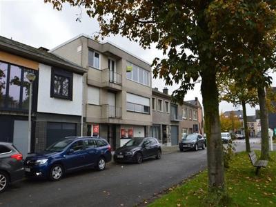 Recent vernieuwd 2-slpk appartement met terras te Lebbeke