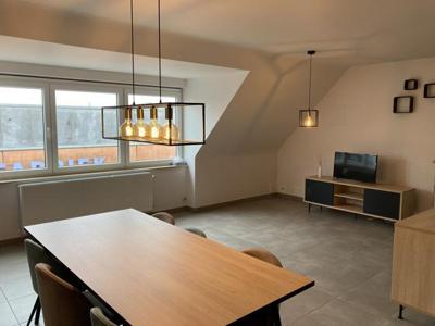 SINT - LIEVENS - HOUTEM - Duplex appartement vlakbij centru