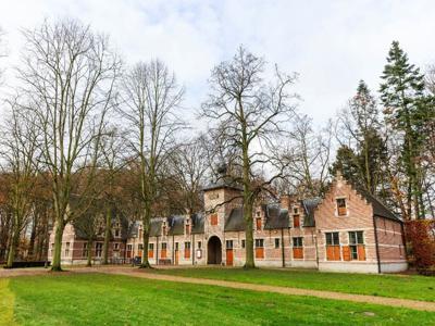 Uitbater gezocht voor zomerbar in poortgebouw van kasteel...