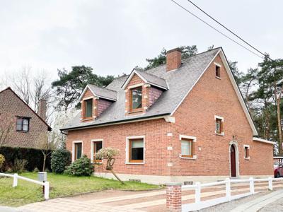 Vrijstaande woning te midden van rust en groen